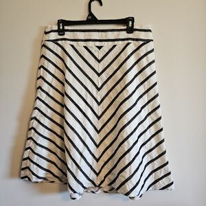 Talbots Chevron Striped Navy and White Linen Women's Skirt Size 12